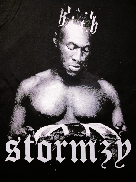 StormzyUnisex Tee Shirt<br>Heavy is the head<br>Size: Medium