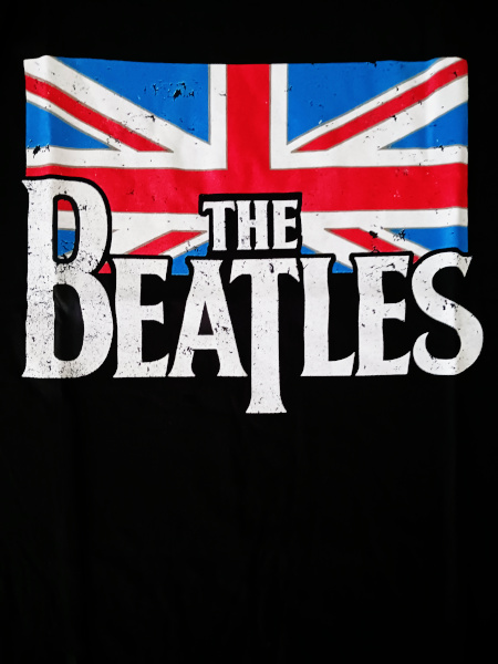 The Beatles Unisex Tee Shirt<br>Drop T Logo & Union Jack (wash)<br>Size: Medium